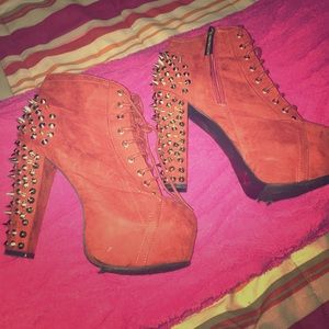 Burnt Orange, spiked booties w/ Chunky Heel Size 9