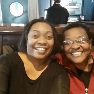 Meet your Posher, Elisha