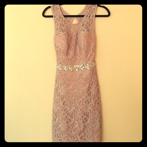 Backless cocktail dress