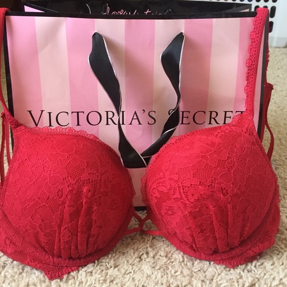 Victoria's Secret Other - ⚓️SALE⚓️ VS Ultimate Plunge