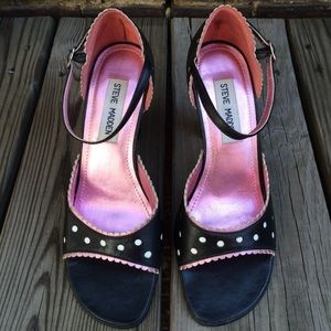 Retro polka dot heels