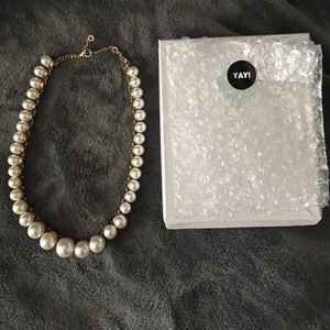 Brand new BaubleBar Pearl Graduated Necklace