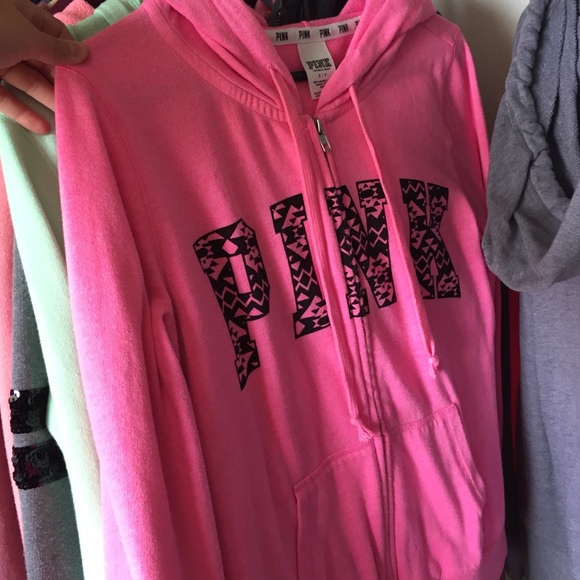 Showing 💕 - Picture 4 of 4