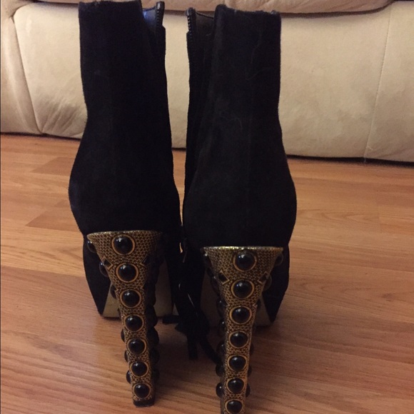 Bootie - Picture 4 of 4