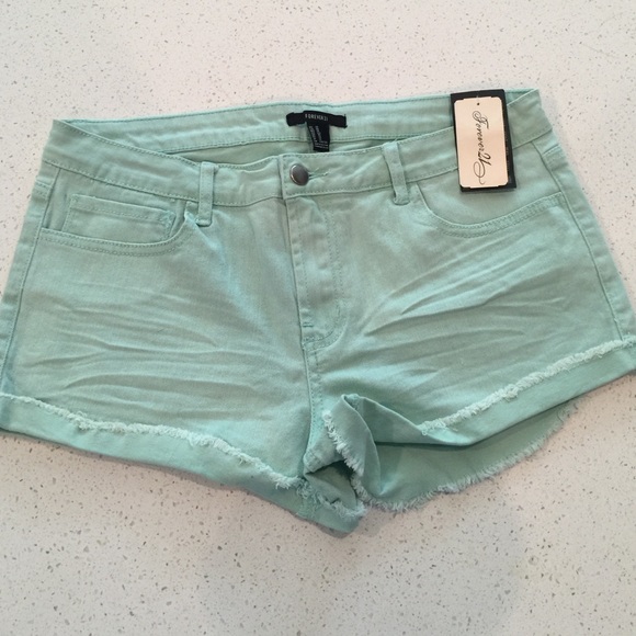 Blue Denim Shorts- FOREVER 21 - Picture 1 of 4