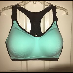 ❌SOLD❌VSX Sports Bra 38DDD