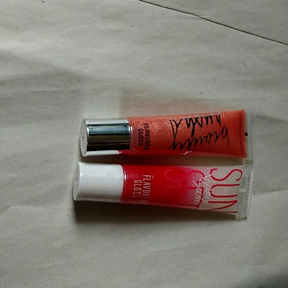 VS lip gloss