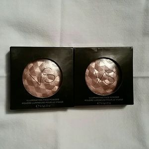 Lot of two victoria secret next to nude face powde