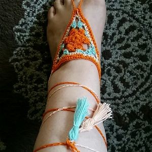 Multicored Tassel Barefoot Sandals