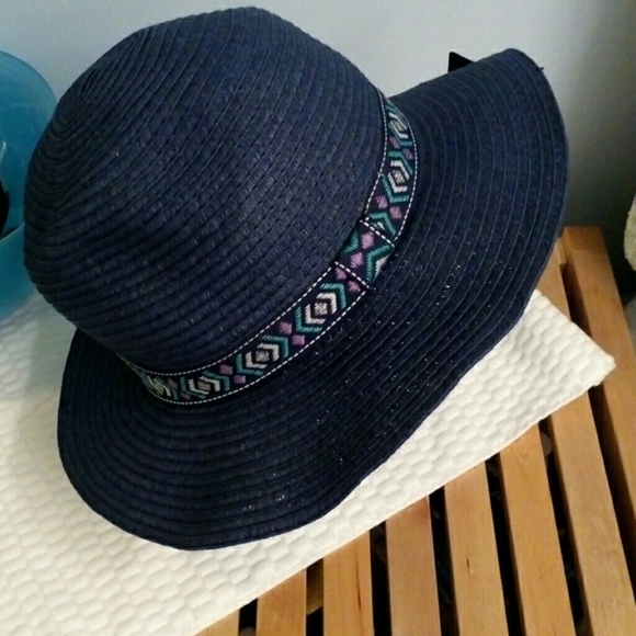 Adorable Rampage sun hat! NWT! Blue! - Picture 2 of 4