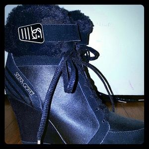 Worn once Selena Gomez wedge sneaker