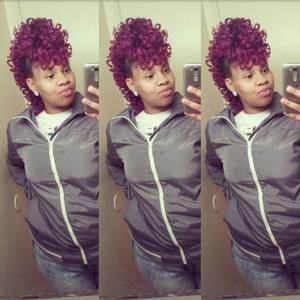 Meet your Posher, Riahh