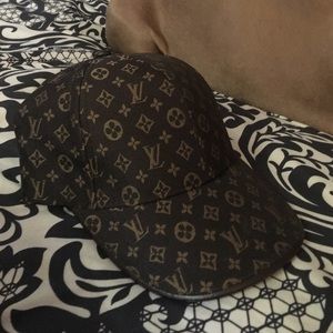 Louis vuitton hat