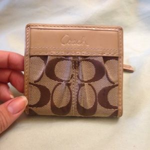 💥sale💥Coach bi-fold wallet