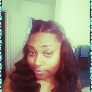 Meet your Posher, Jeannene