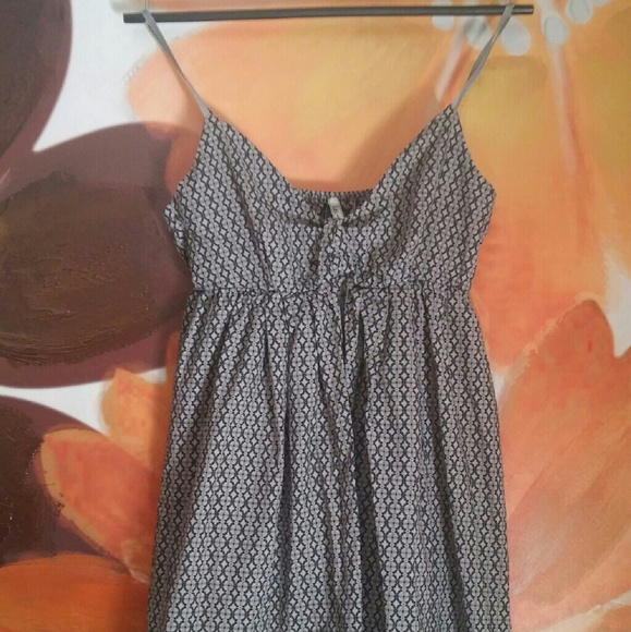 Cute Lei Sundress like new