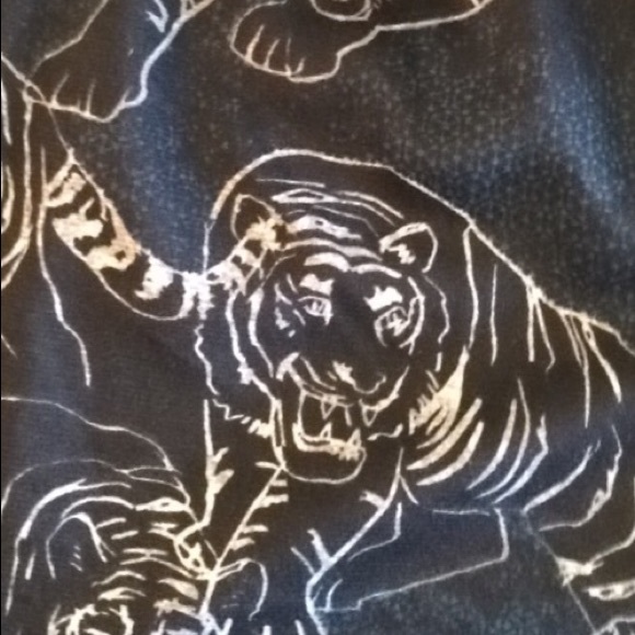 Open back patterned skater mini dress - Picture 2 of 4