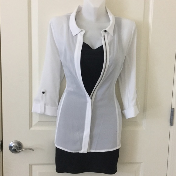 Tahari small blouse shirt white dress shirt