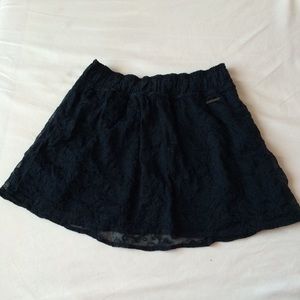 NWT Abercrombie navy blue lace skirt