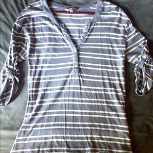 Half sleeve lengthen shirt