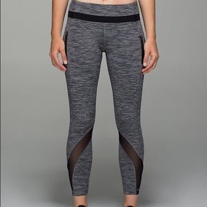 Lululemon Inspire tight size 2 pant