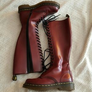 Dark red knee high Doc Martens size 6