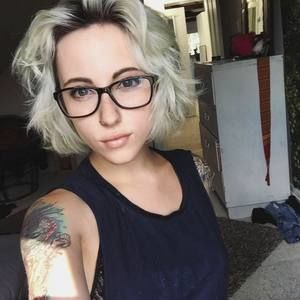 Meet your Posher, Taylor-rose