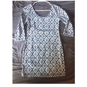 Light real with navy design fitted dress