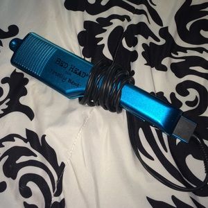 Bed head hair crimper