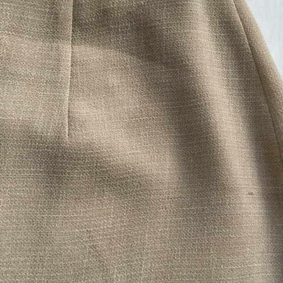 🎉SALE🎉NWT. 🌸💐ALFANI RUFFLE SKIRT💐🌸 - Picture 4 of 4