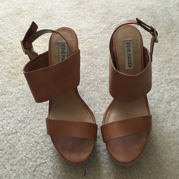 tan wedges Steve Madden