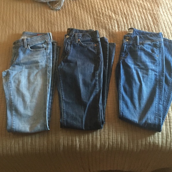 BUNDLE OF 3 JEANS