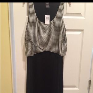 NWT Chelsea and Theodore Maxi Dress