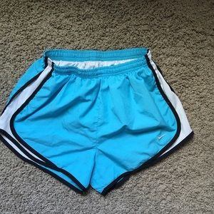 Women's Nike Tempo Shorts
