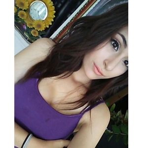 Meet your Posher, Noelia