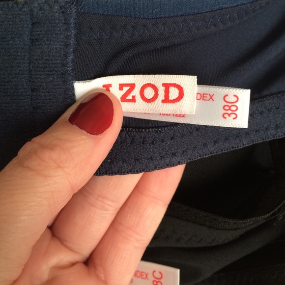2 IZOD Demi Bras! - Picture 3 of 4