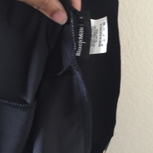 Sold🚫BlackMilkClothing gold zig zag stripe skater - Picture 2 of 3