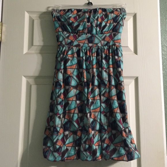 strapless dress