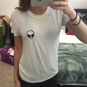 Brandy Melville alien tshirt