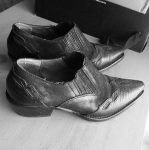 Vintage Nine West leather booties