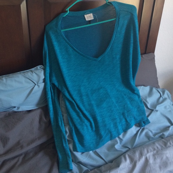 Blue log sleeve top - Picture 2 of 4