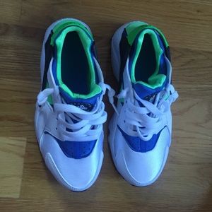 Nike Huraches