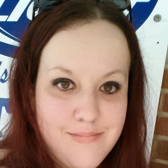 Meet your Posher, Raina