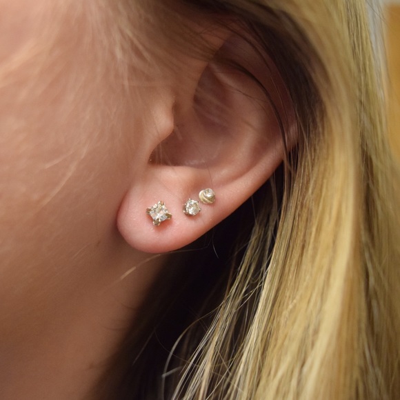 Replica Diamond Studs