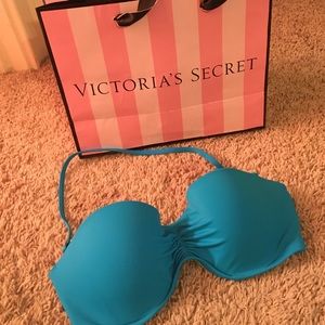 ❌SOLD❌ Victoria's Secret Turquoise Swim Top 32D