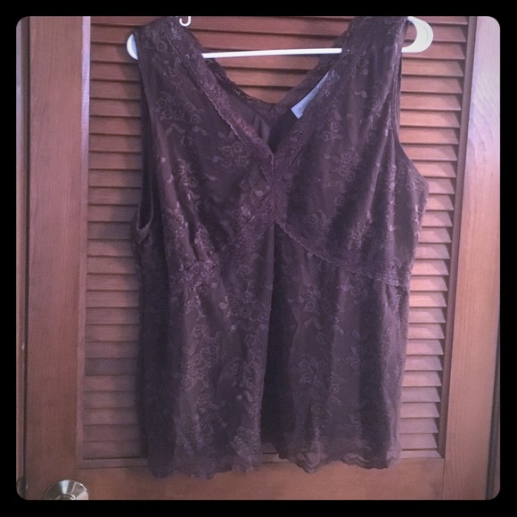 Brown Lace Sleeveless Tank - BRAND 🆕!!