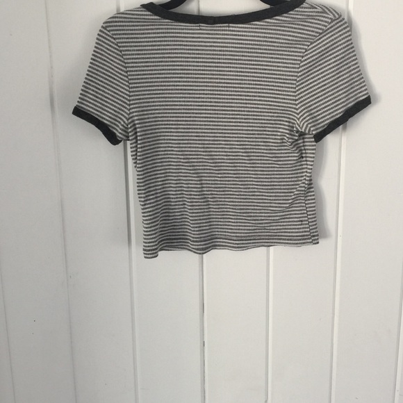Striped Ringer Cropped Tee - Picture 2 of 4