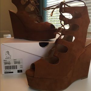 Aldo Women's Wedge "Jennelle"