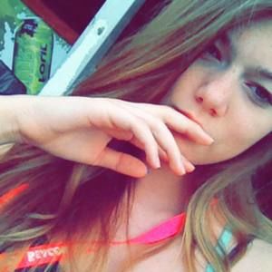 Meet your Posher, Jayci