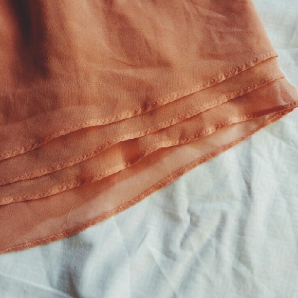 🚫SOLD🚫 ✝ Sheer Peach Shorts - Picture 3 of 4